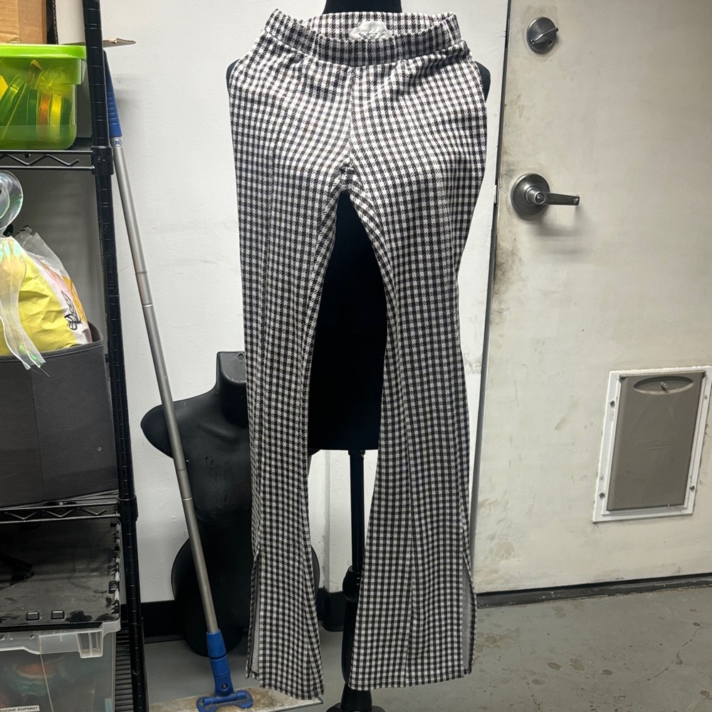 Urban Renewal Monochrome Houndstooth Pants